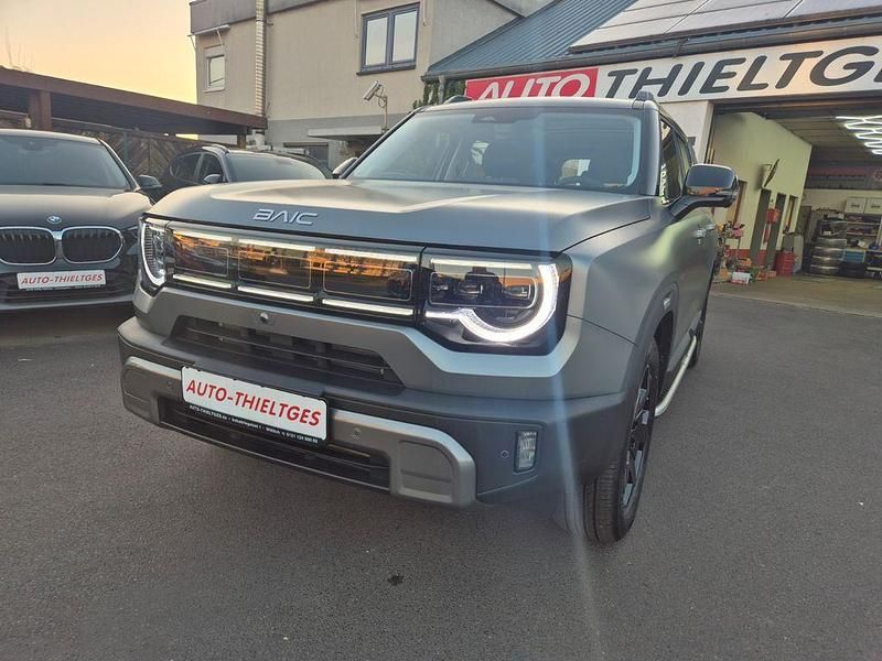 Nowe Baic BJ30 280 KM (205 kW) 2025 Szary SUV