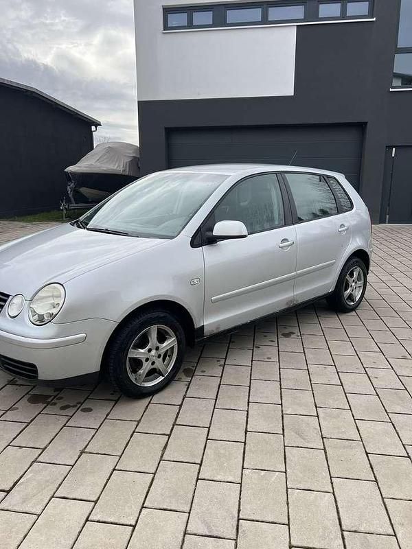 Używany VW Polo 75 KM (55 kW) 2004 Hatchback