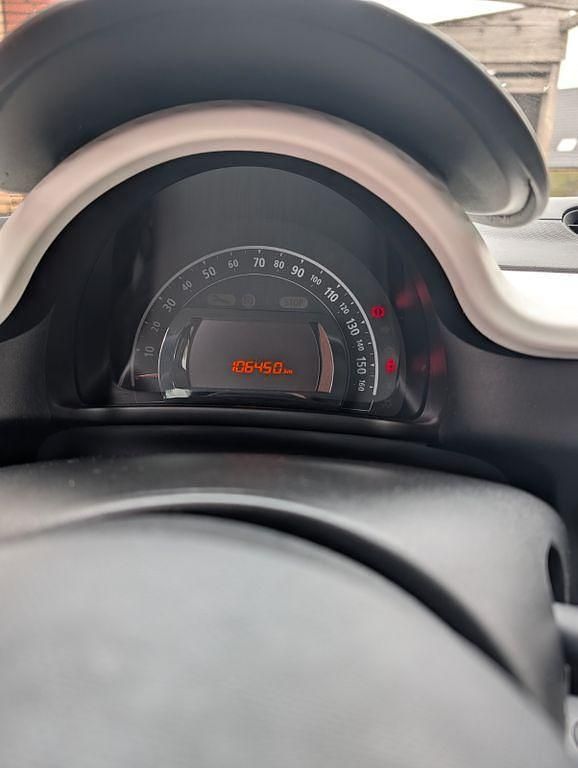 Gebraucht Renault Twingo 69 PS (50 kW) 2015 Rot Kleinwagen