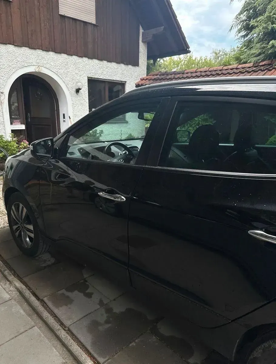 Gebraucht Hyundai ix35 Trend 184 PS (135 kW) 2015 Schwarz SUV