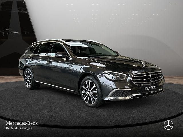 Gebraucht 2021 Mercedes E300 | 34.890 € (Fairer Preis) - Bild 1/4