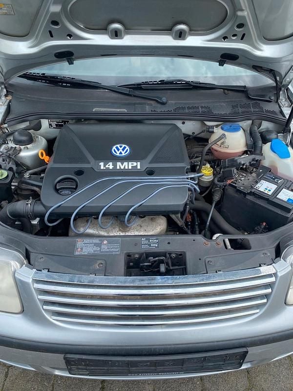 Second-hand VW Polo 75 CP (55 kW) 2001 Hatchback