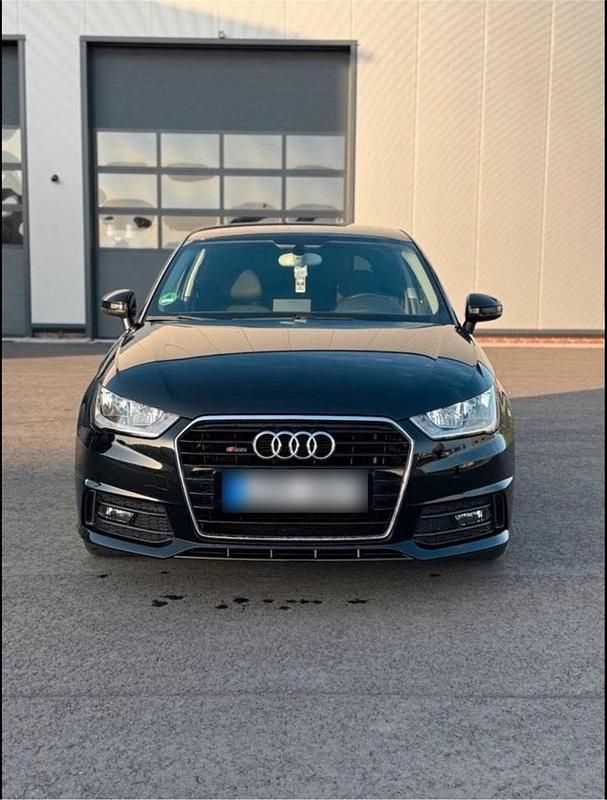 Gebraucht Audi A1 S-Line 95 PS (69 kW) 2015 Schwarz Kleinwagen