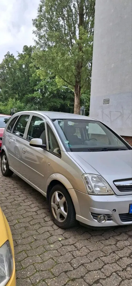 Gebraucht Opel Meriva 105 PS (77 kW) 2010 Grau Van / Kleinbus