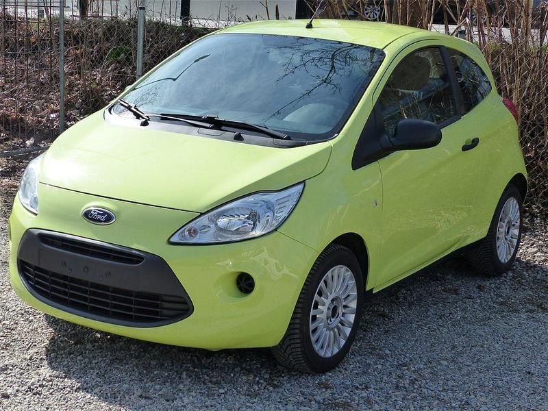 Gebraucht Ford Ka Trend 69 PS (50 kW) 2013 Grün Kleinwagen