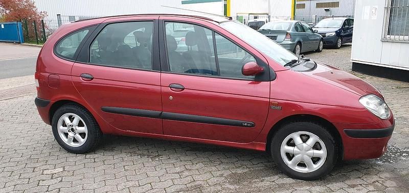 Rot Gebraucht 2000 Renault Scénic Van / Kleinbus | 1.299 € (Fairer Preis) - Bild 1/4