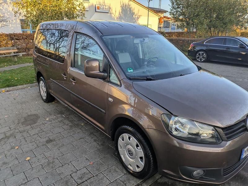 Gebraucht VW Caddy Trendline 102 PS (75 kW) 2012 Braun Van / Kleinbus