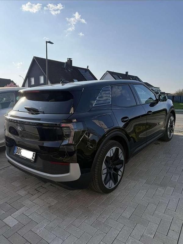 Gebraucht Ford Explorer Premium 210 kW (286 PS) 2024 Schwarz SUV
