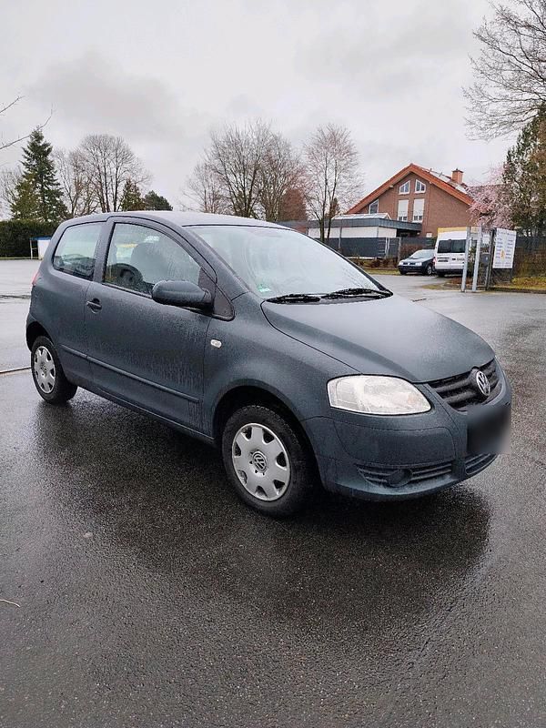 Gebraucht VW Fox 55 PS (40 kW) 2006 Grau Kleinwagen
