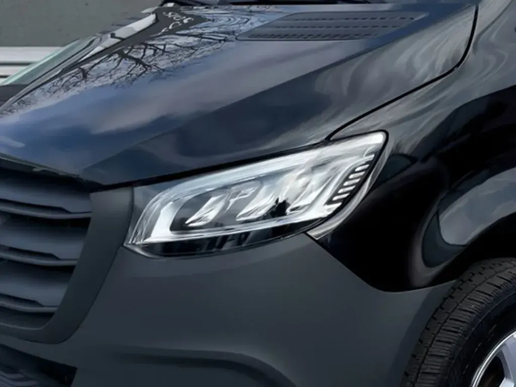 Gebraucht Mercedes E-Sprinter 150 kW (204 PS) 2024 Schwarz Van