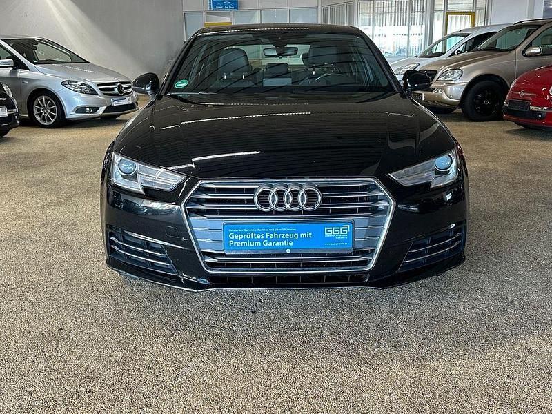 Usata Audi A4 S-Line 150 CV (110 kW) 2017 Nero Berlina
