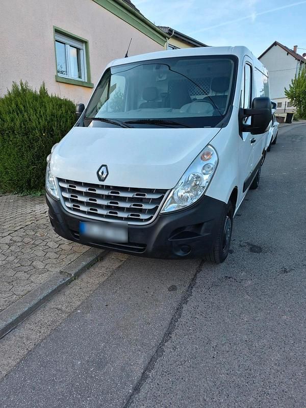 Second-hand Renault Master 125 CP (91 kW) 2012 Alb Berlinǎ