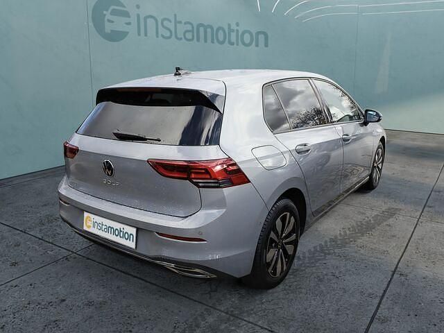 Gebraucht VW Golf VIII Move 131 PS (96 kW) 2024 Grau Limousine