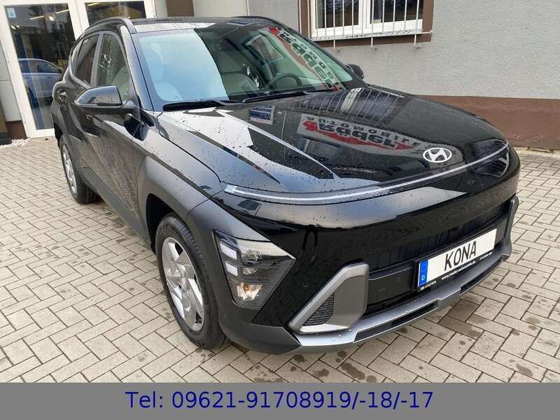 Abyss black Gebraucht 2023 Hyundai Kona Trend SUV | 26.850 € (Fairer Preis) - Bild 1/4