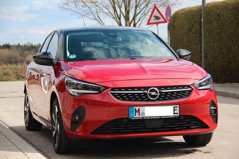Gebraucht Opel Corsa-e Elegance 100 kW (136 PS) 2023 Rot Kleinwagen