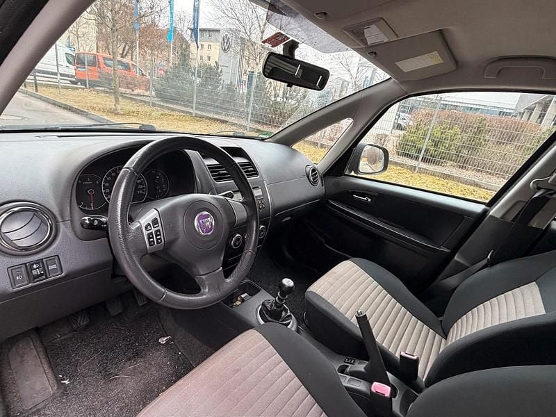 Gebraucht Fiat Sedici 120 PS (88 kW) 2008 Grün SUV