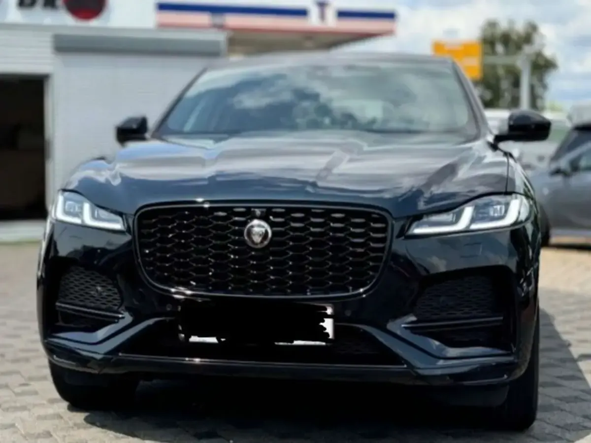 Gebraucht Jaguar F-Pace 400 PS (294 kW) 2021 Schwarz SUV