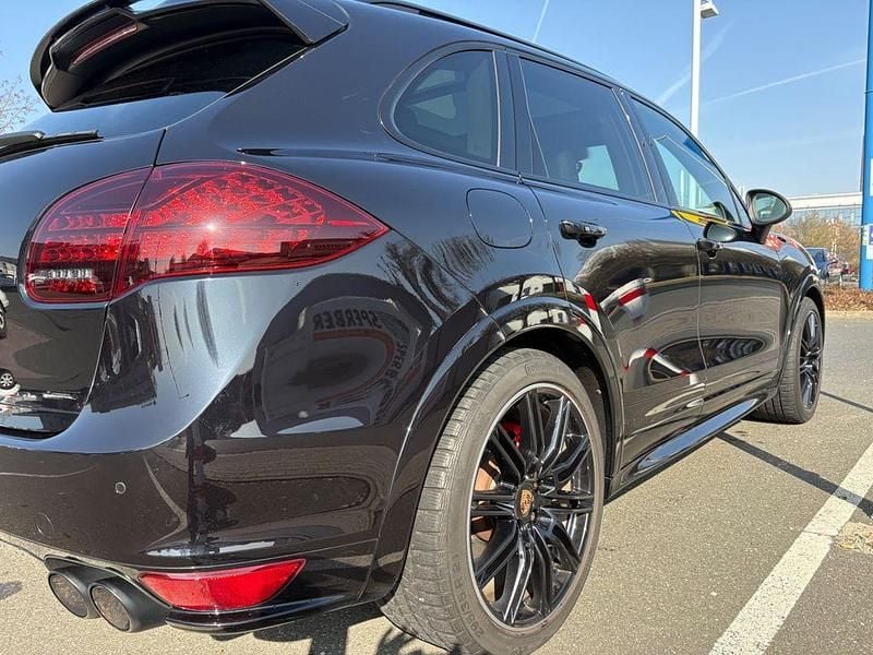 Gebraucht Porsche Cayenne GTS 420 PS (308 kW) 2014 Schwarz SUV