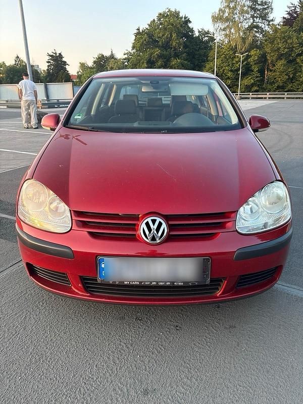 Rot Gebraucht 2004 VW Golf IV Limousine | 790 € (Superpreis) - Bild 1/4
