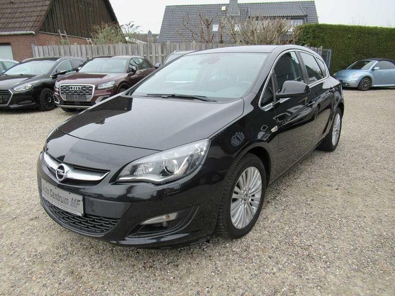 Gebraucht Opel Astra Edition 170 PS (125 kW) 2015 Schwarz Limousine