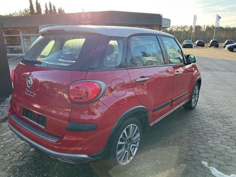 Gebraucht Fiat 500L Cross 95 PS (69 kW) 2019 Rot Van / Kleinbus