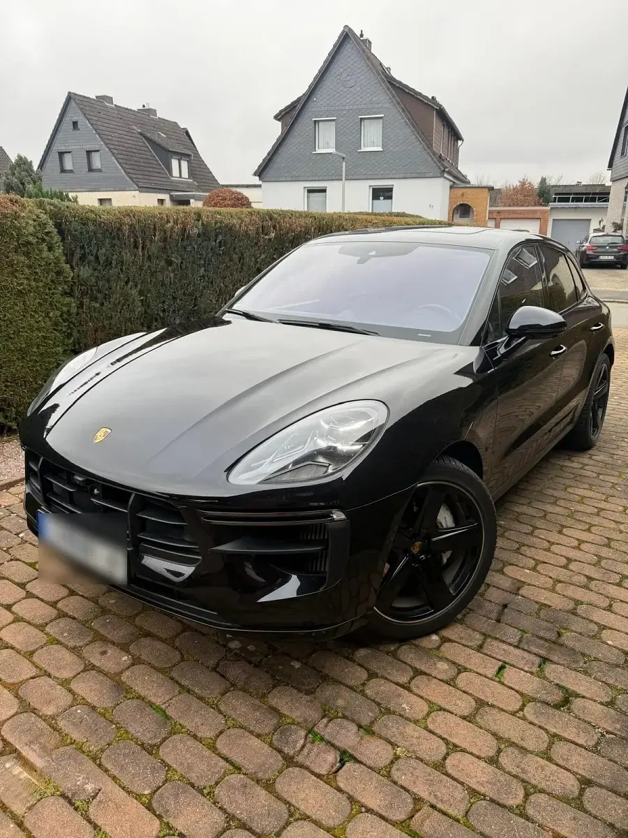 Gebraucht Porsche Macan Turbo Sport 441 PS (324 kW) 2020 Schwarz SUV