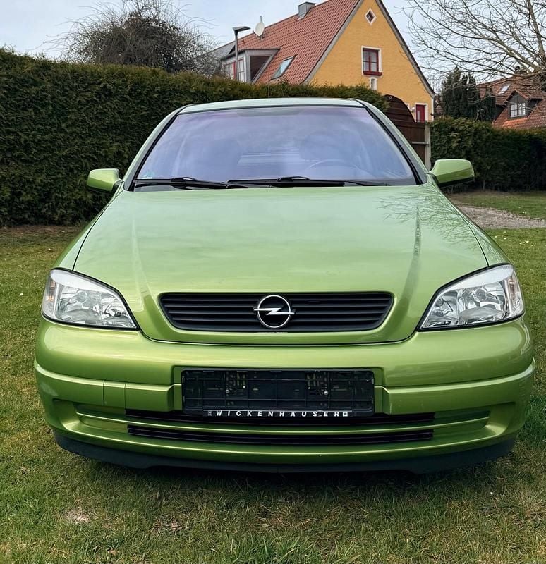 Gebraucht Opel Astra 75 PS (55 kW) 2001 Grün Coupé