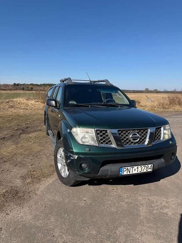 Gebraucht Nissan Navara SE 171 PS (125 kW) 2007 Grün Pickup