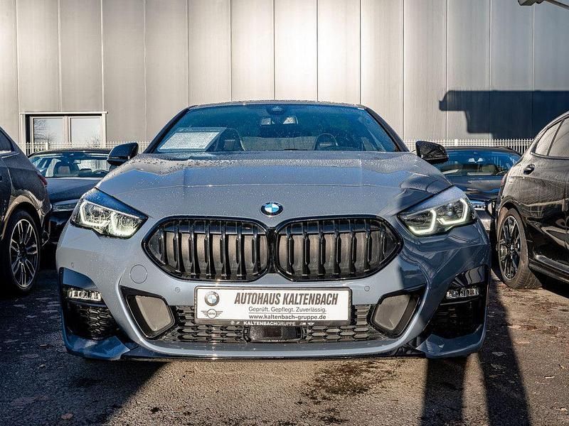 Gebraucht BMW 220 Performance 178 PS (130 kW) 2024 Storm bay Coupé