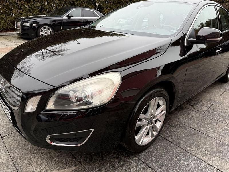 Gebraucht Volvo S60 Summum 205 PS (150 kW) 2010 Schwarz Limousine
