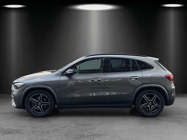 Gebraucht Mercedes GLA200 Premium 150 PS (110 kW) 2024 Mountaingrau SUV