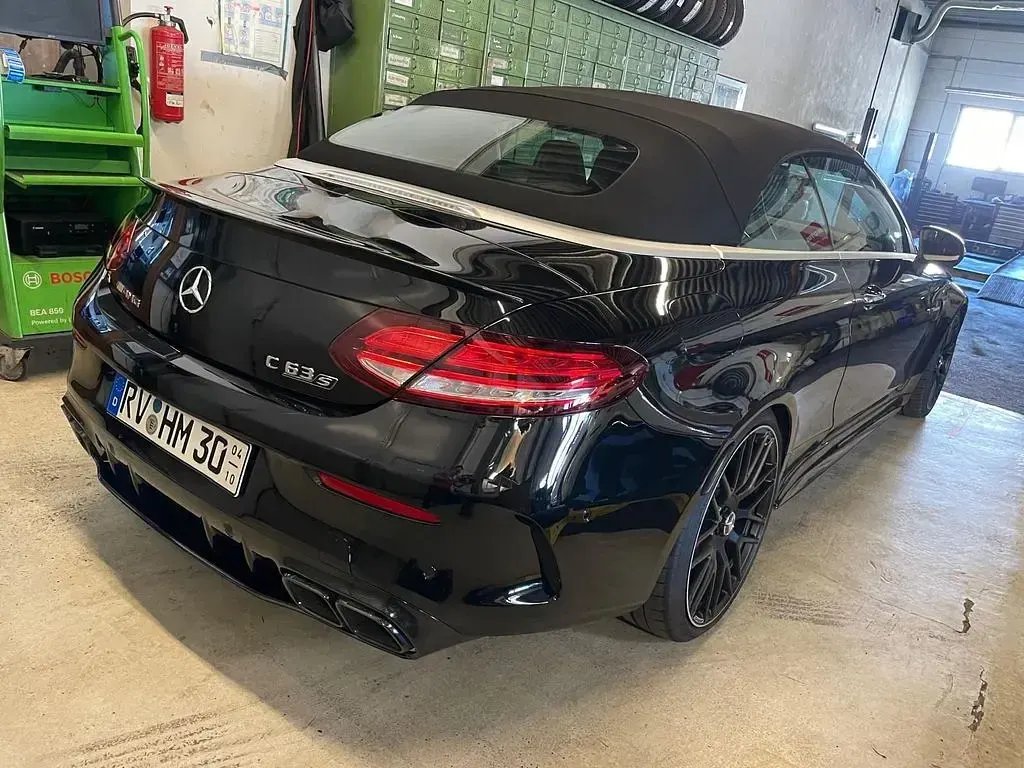 Gebraucht Mercedes C63S AMG AMG 510 PS (375 kW) 2023 Schwarz Cabrio