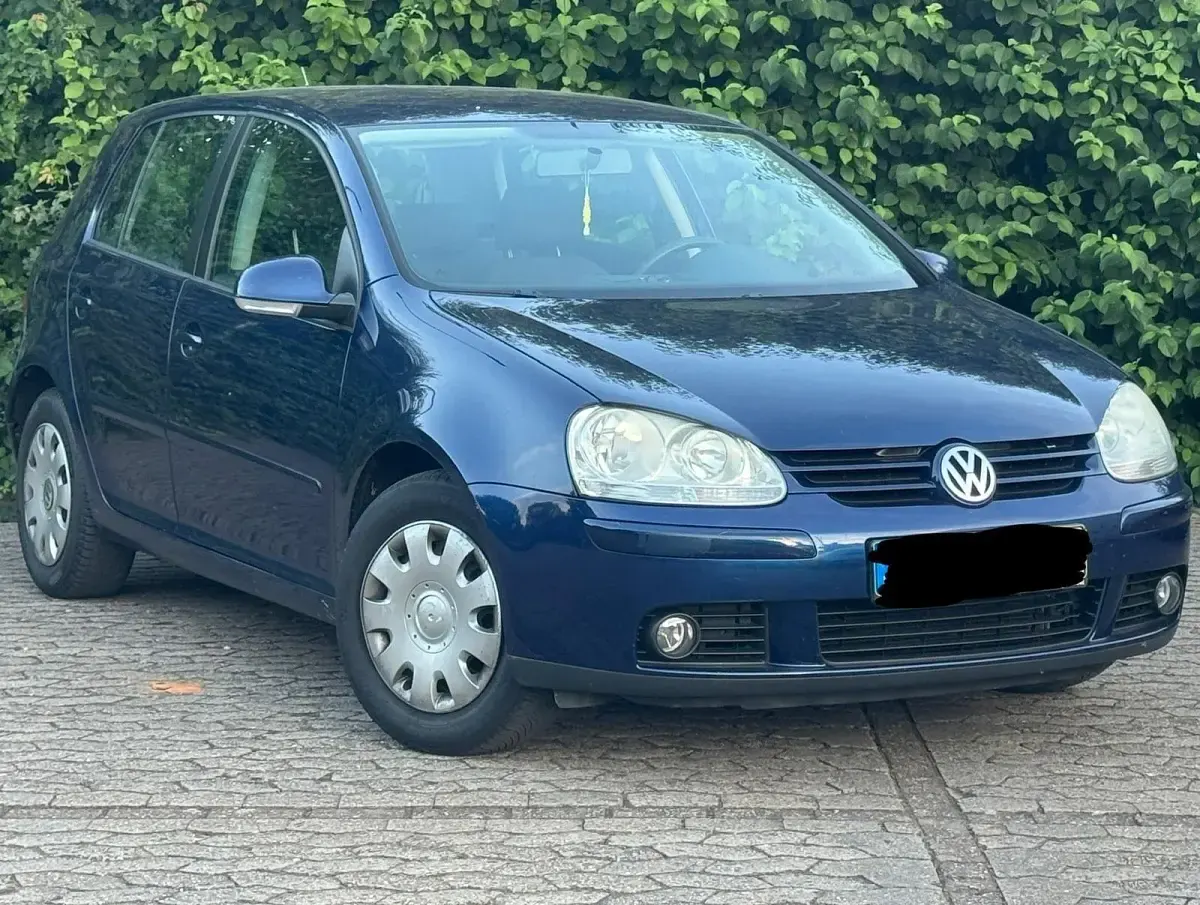Gebraucht VW Golf VI 102 PS (75 kW) 2008 Blau Kleinwagen