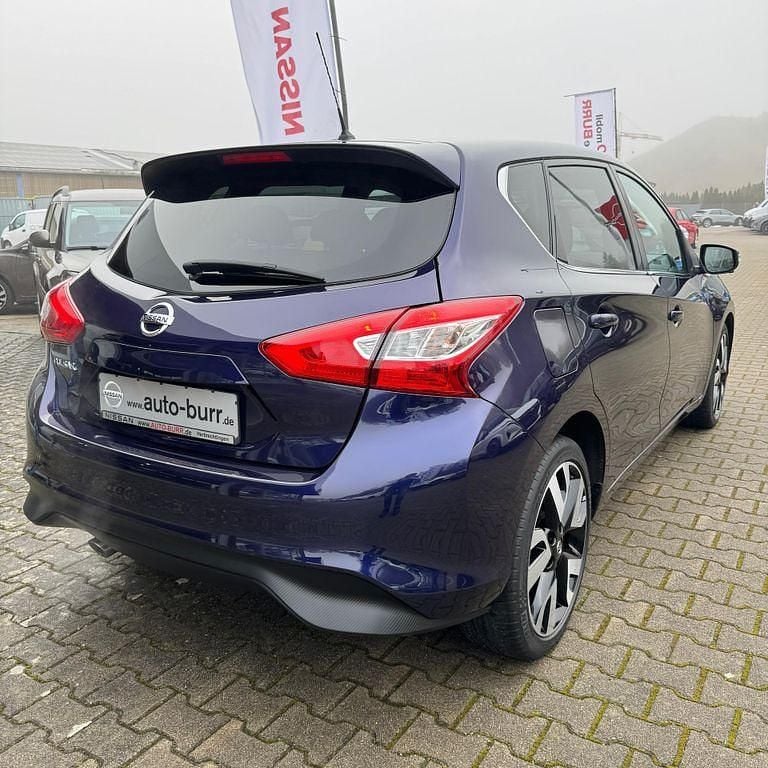 Gebraucht Nissan Pulsar N-Connecta 190 PS (139 kW) 2017 Blau (metallic) Kleinwagen