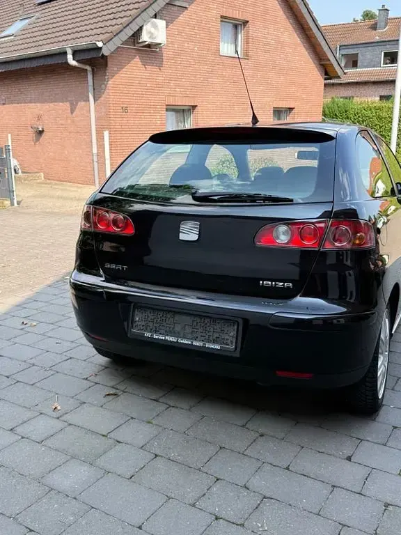 Gebraucht Seat Ibiza Comfort 75 PS (55 kW) 2006 Schwarz Kleinwagen