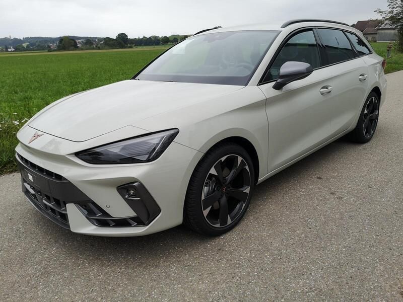 Othercolor Gebraucht 2022 Cupra Leon Kombi | 35.490 € (Fairer Preis) - Bild 1/4
