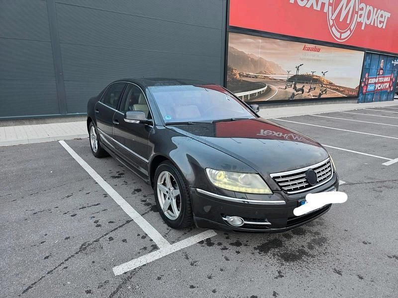 Second-hand VW Phaeton 250 CP (183 kW) 2008 Maro Berlinǎ