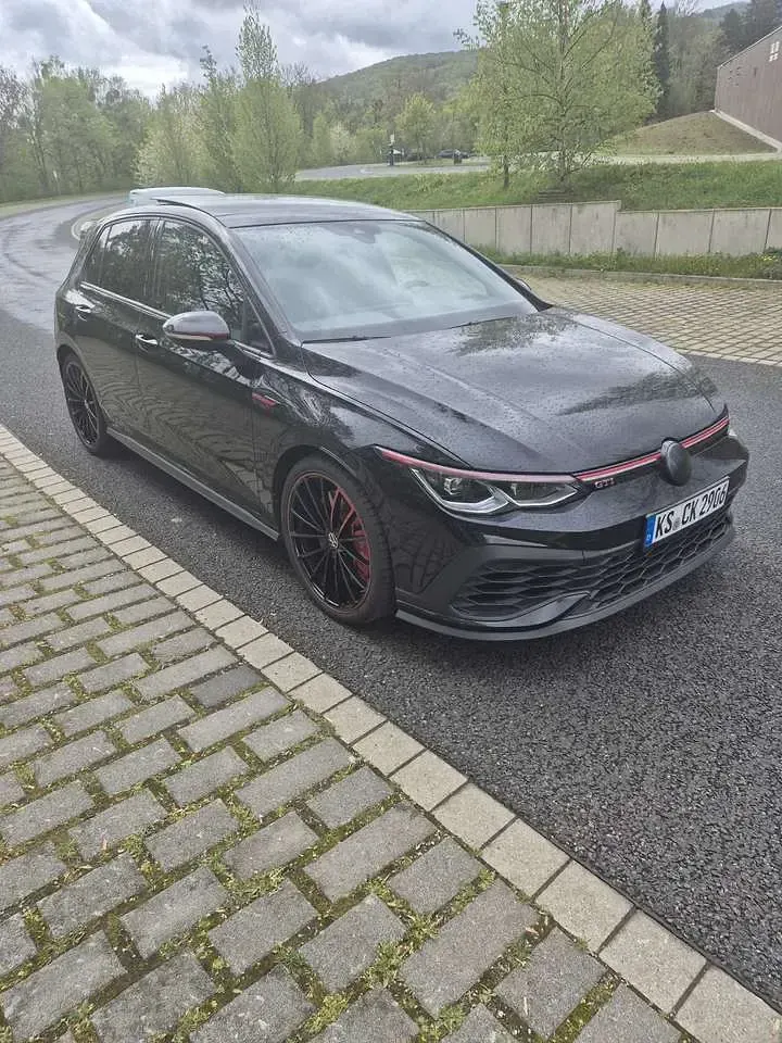 Gebraucht VW Golf VIII GTI 300 PS (220 kW) 2022 Schwarz Limousine