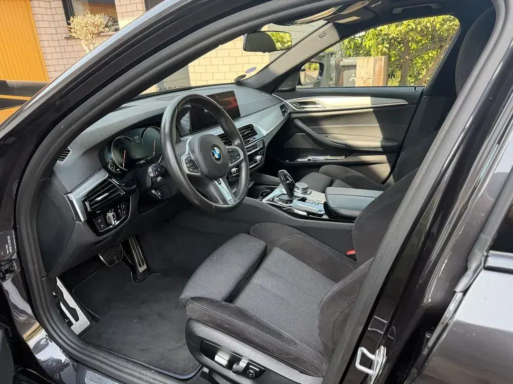 Gebraucht BMW 540 Performance 340 PS (250 kW) 2017 Grau Limousine