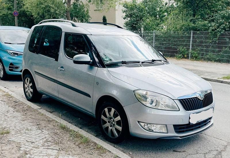 Silber Gebraucht 2012 Skoda Roomster Kombi | 4.300 € (Fairer Preis) - Bild 1/4