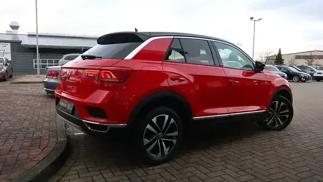 Gebraucht VW T-Roc United 116 PS (85 kW) 2020 Rot SUV