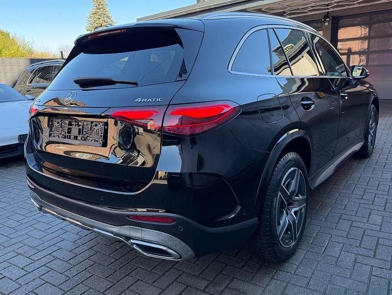 Gebraucht Mercedes GLC300e AMG line 313 PS (230 kW) 2023 Schwarz SUV