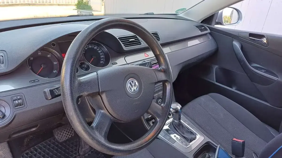 Gebraucht VW Passat Sportline 140 PS (102 kW) 2008 Grau Kombi