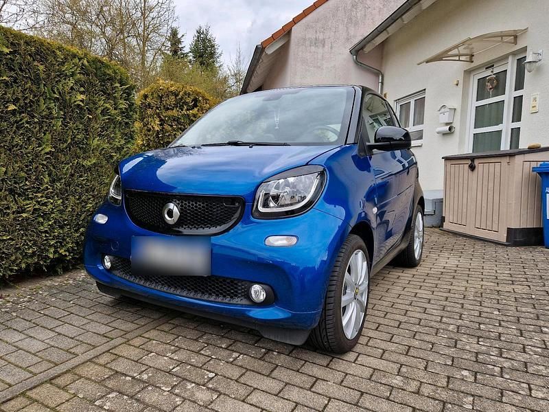 Gebraucht Smart ForTwo Coupé 71 PS (52 kW) 2016 Blau Coupé