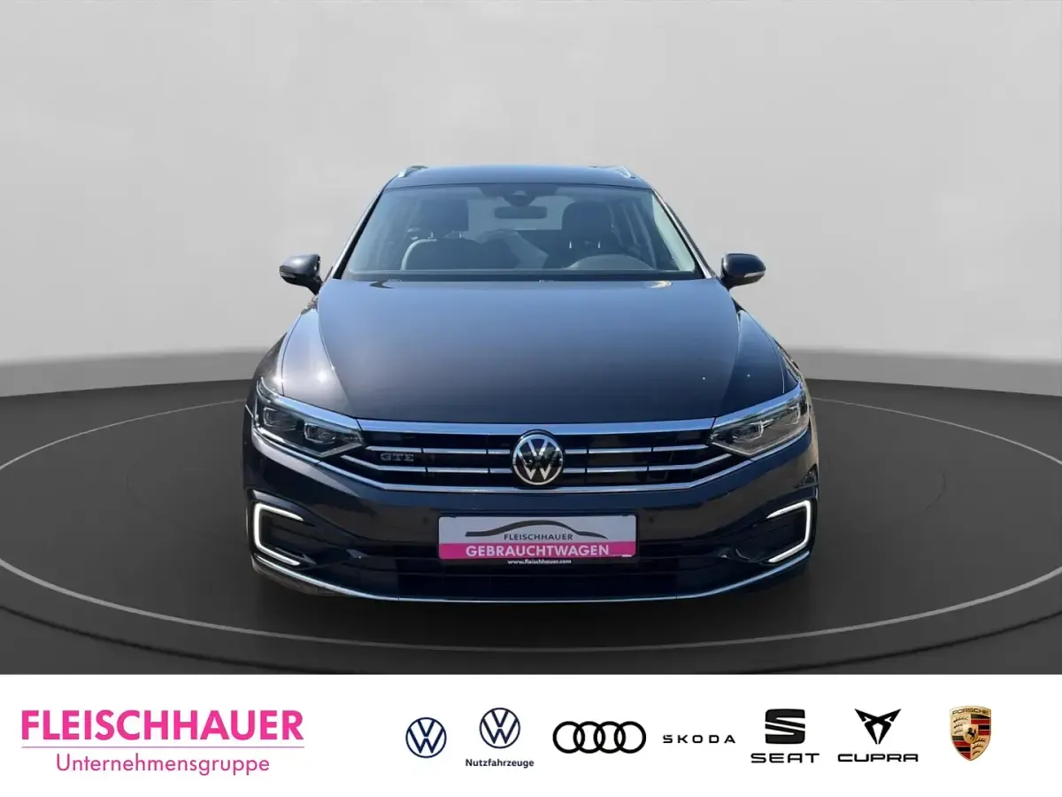 Gebraucht VW Passat Business 218 PS (160 kW) 2022 Silber Kombi