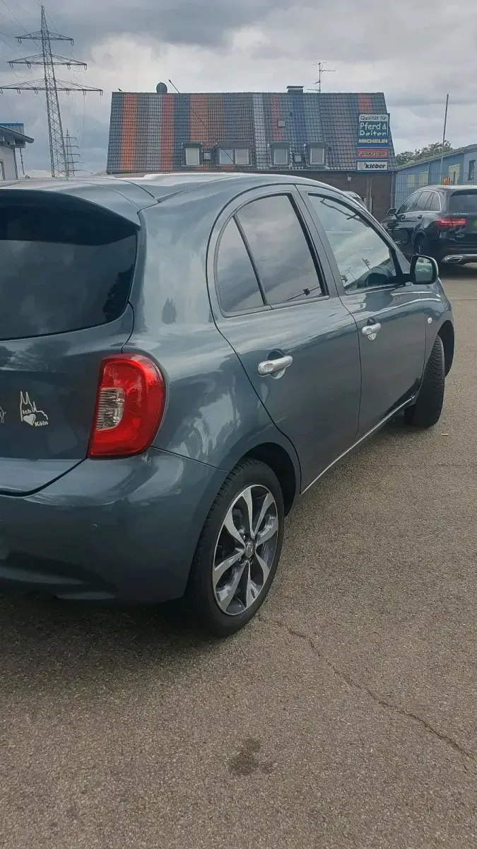 Gebraucht Nissan Micra 80 PS (58 kW) 2016 Blau Kleinwagen