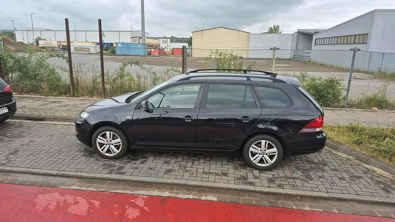 Schwarz Gebraucht 2012 VW Golf VI Kombi | 4.500 € (Superpreis) - Bild 1/4