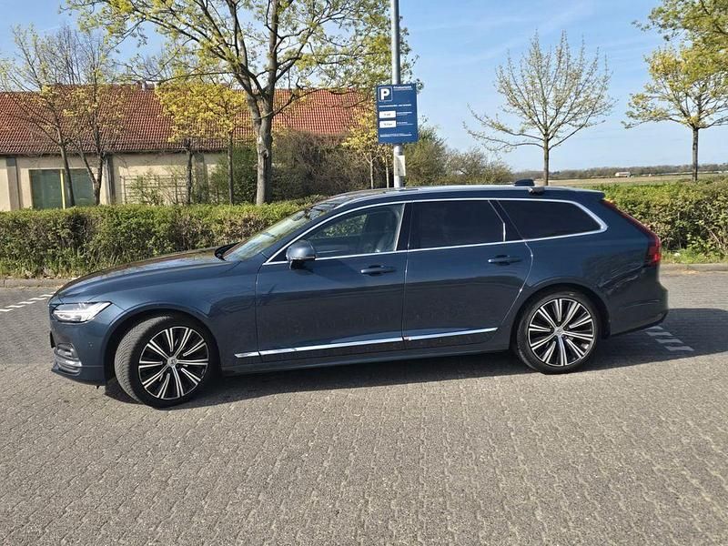 Gebraucht Volvo V90 197 PS (144 kW) 2023 Beige Kombi