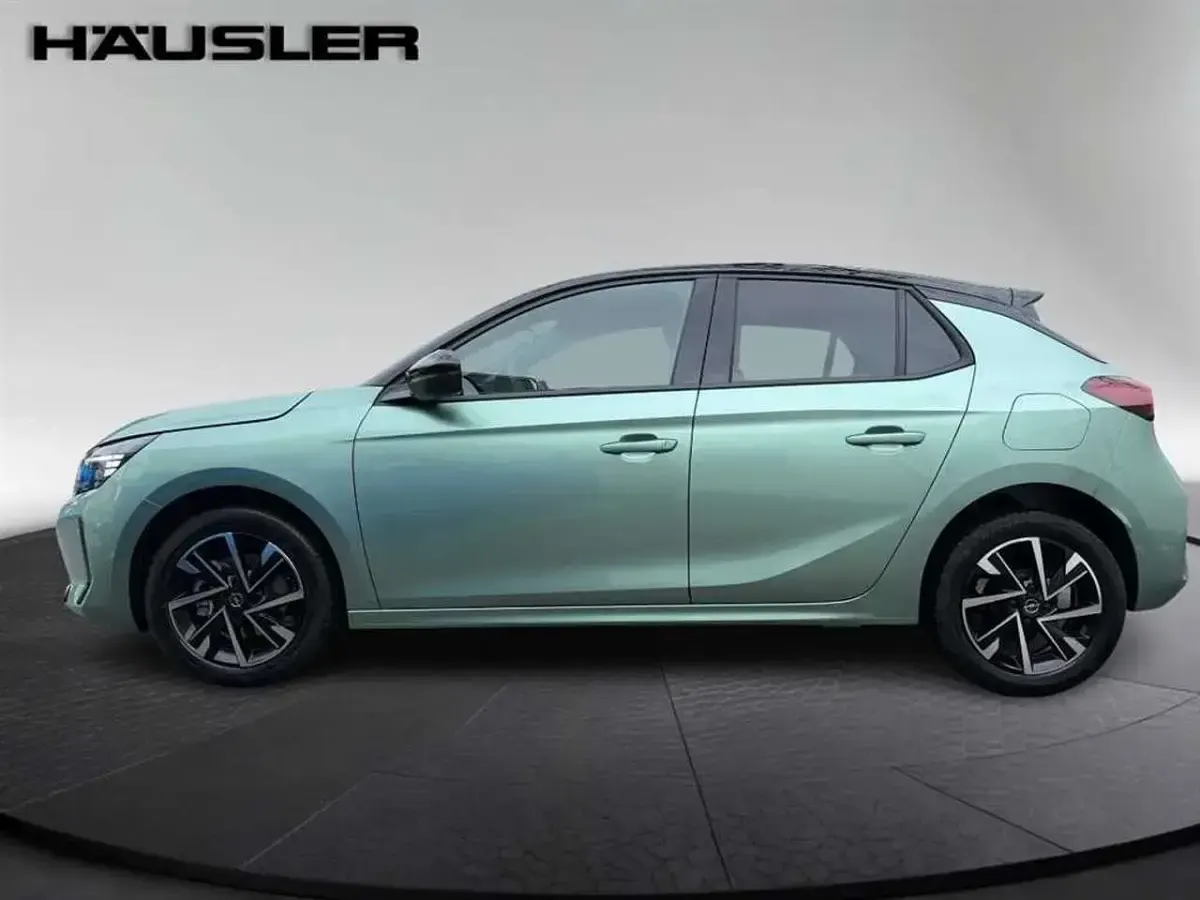 Ny Opel Corsa 131 HK (96 kW) 2025 Grön Halvkombi