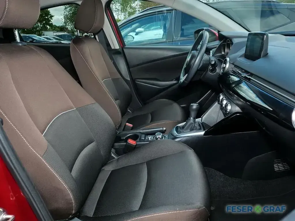 Gebraucht Mazda 2 90 PS (66 kW) 2020 Rot Kleinwagen